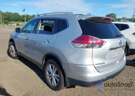 2015 Nissan Rogue Sv z USA, uszkodzony, nr VIN 5N1AT2MV3FC855081